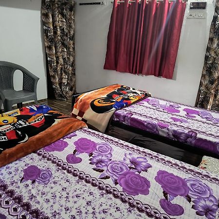 Khajuraho Dreams Homestay Exteriör bild