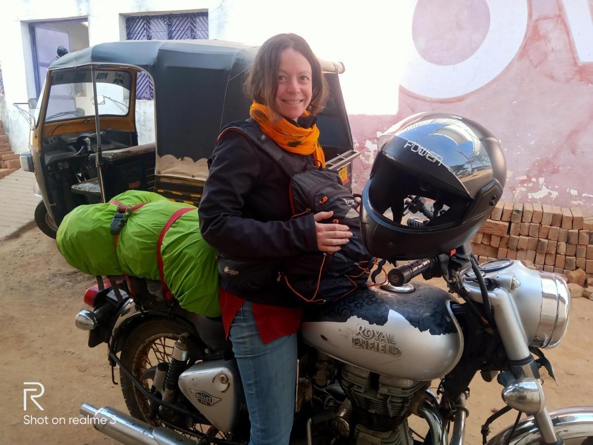 Khajuraho Dreams Homestay Exteriör bild