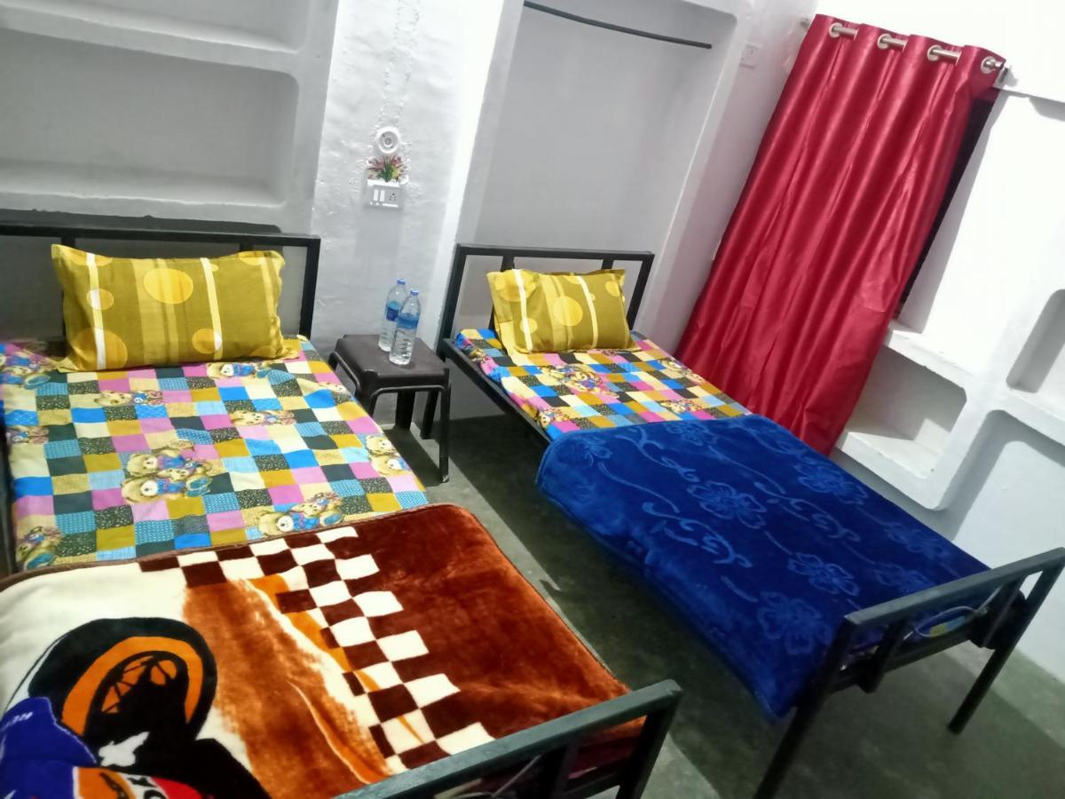 Khajuraho Dreams Homestay Exteriör bild