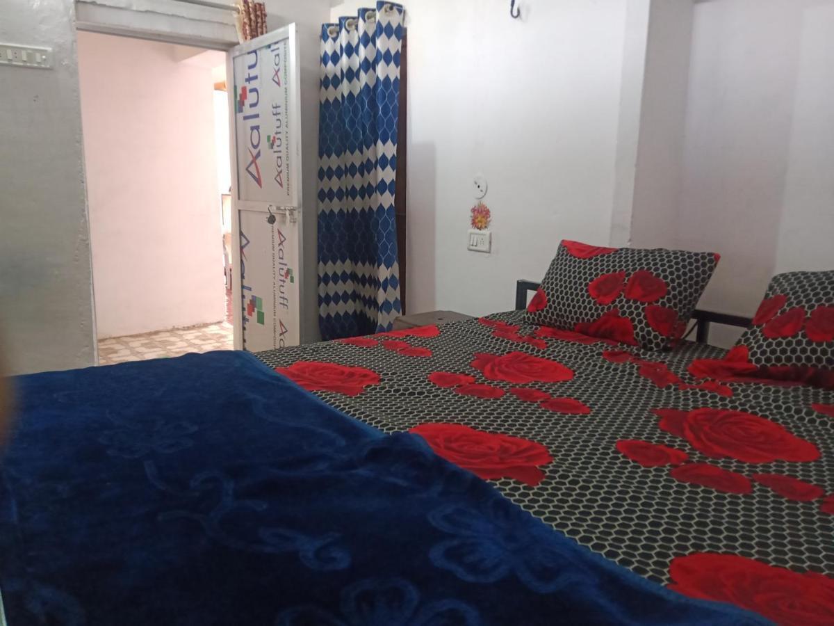 Khajuraho Dreams Homestay Exteriör bild