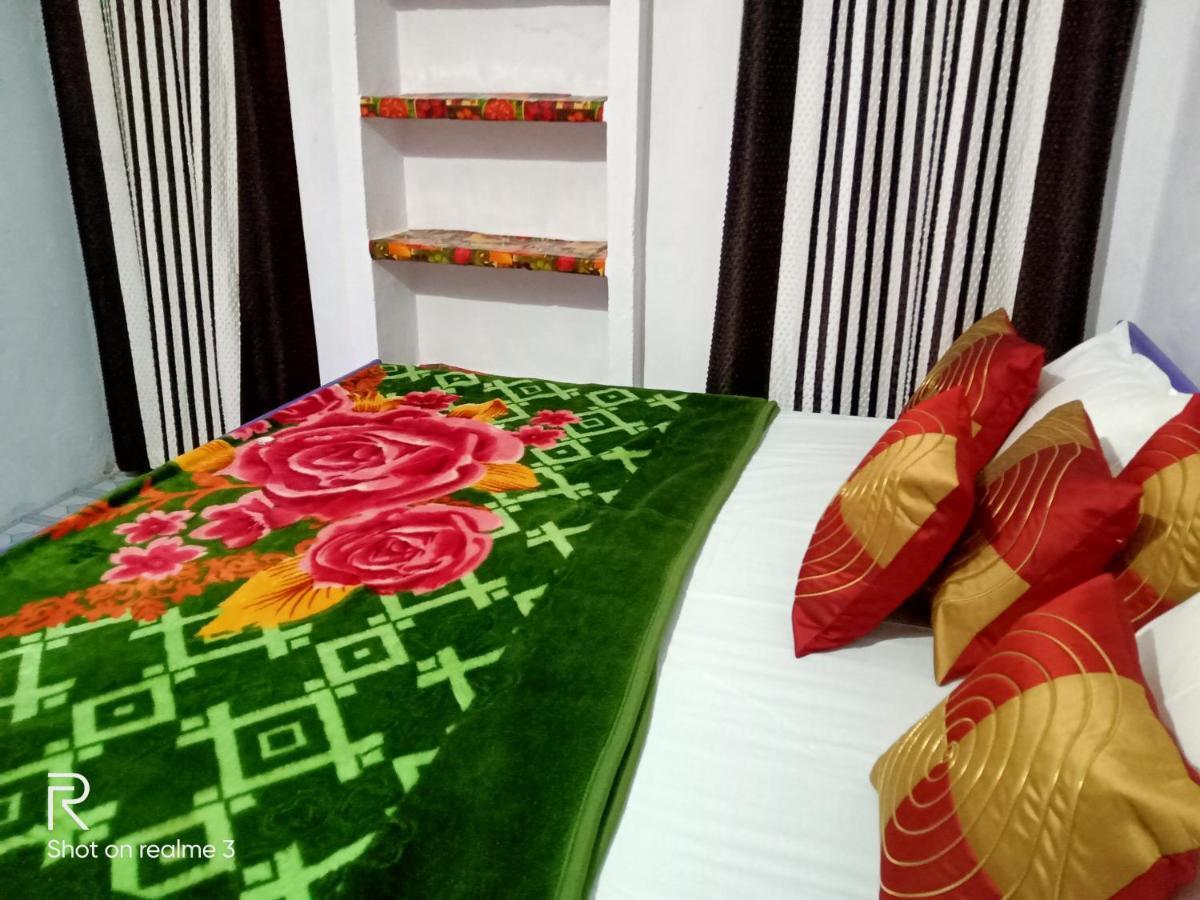 Khajuraho Dreams Homestay Exteriör bild